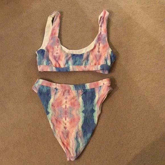 2 pc bikini, high waisted, cheeky cut (large) - Picture 2 of 3
